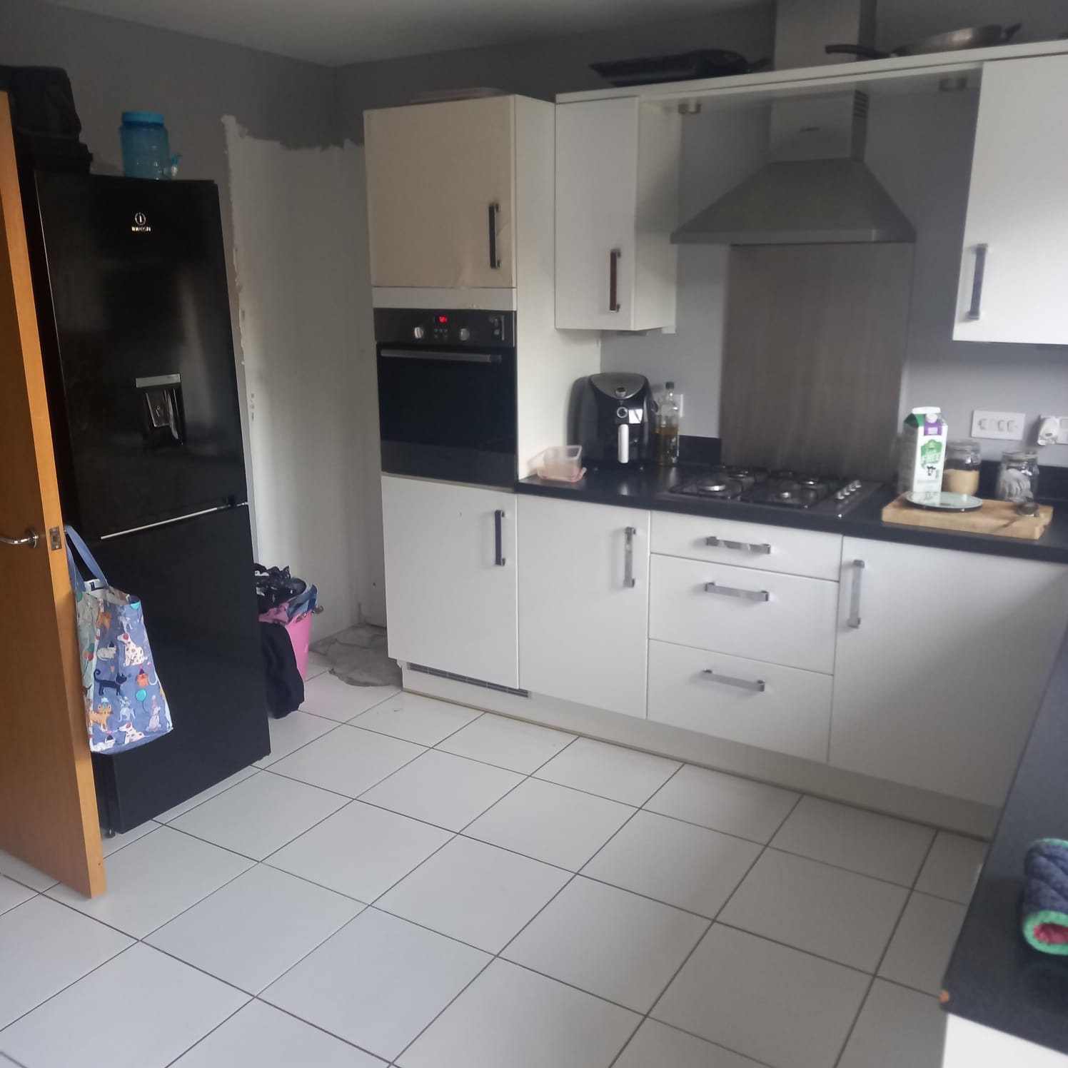 Kitchen before renovation